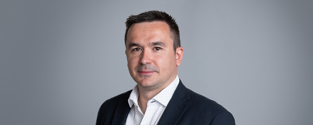 Dr. Roberto González Sánchez